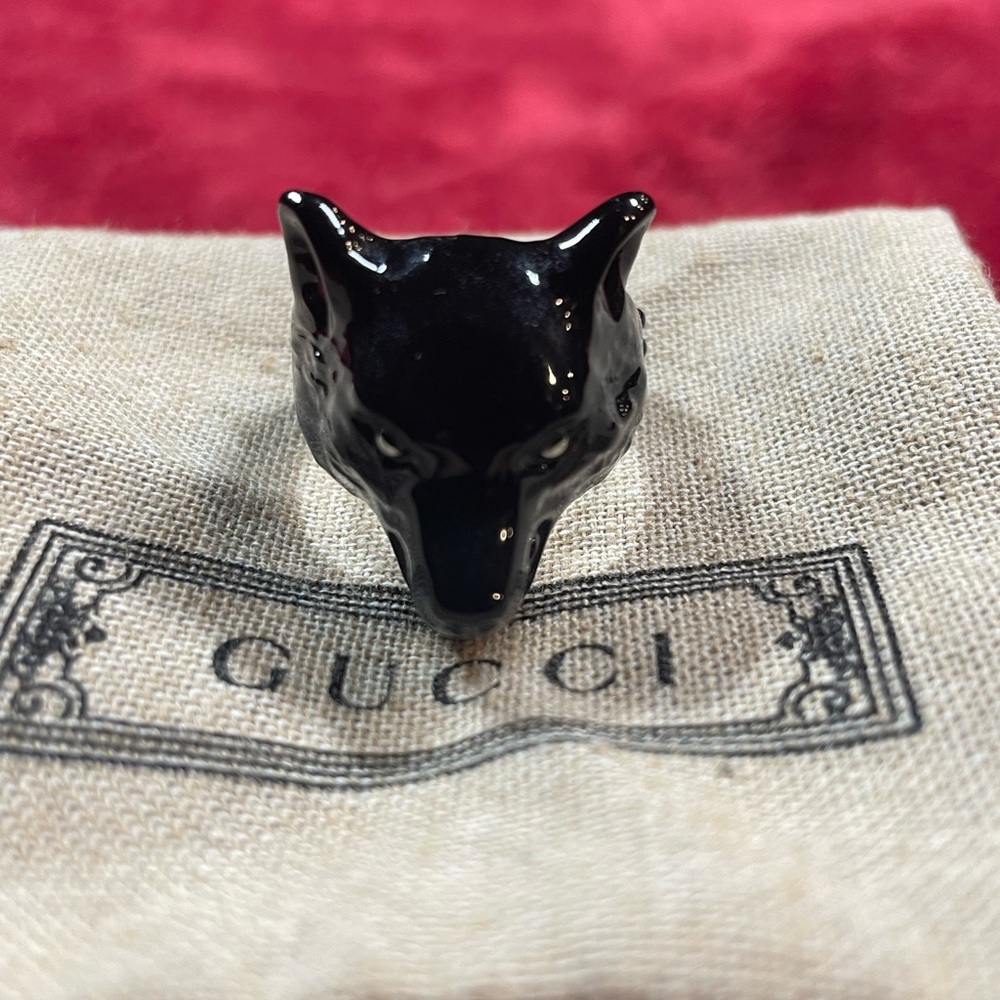Gucci ring